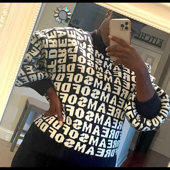 H&M sweater - Picture 3 of 3
